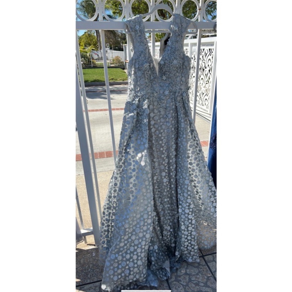Modessa Couture Formal dress